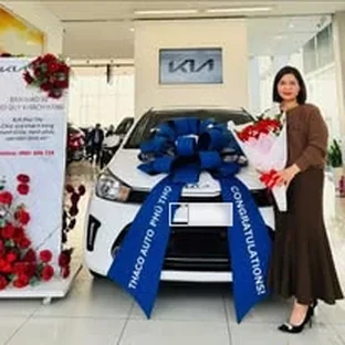 Hoạt động tư vấn và giao xe Kia tại Phú Thọ 4
